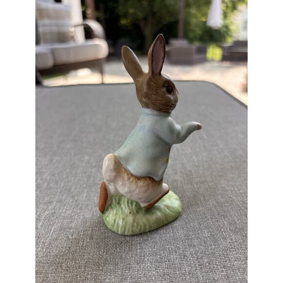 Vintage 1989 Royal Albert Beatrix Potter Figurine PETER RABBIT Excellent Rare - Picture 5 of 6